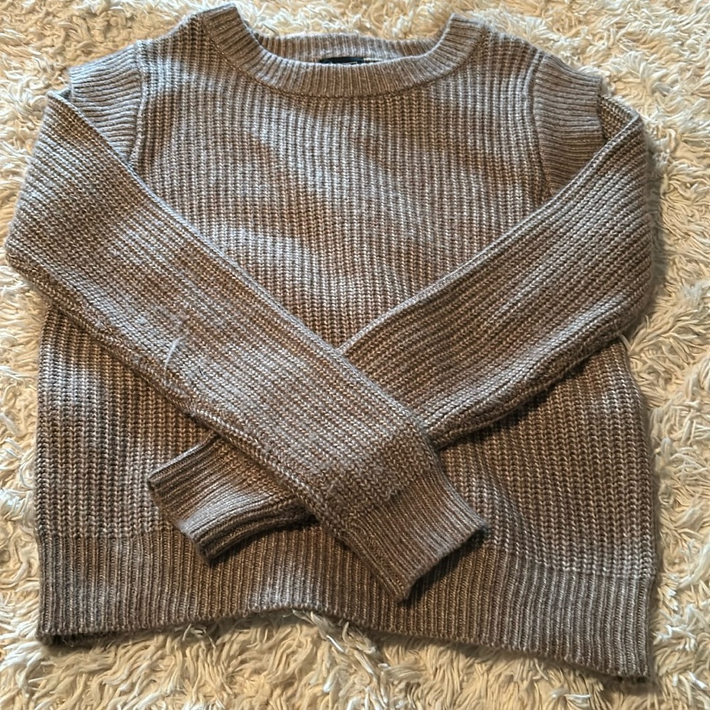 Lily & Lottie Cable Knit Sweater, size M.